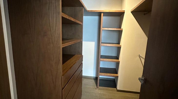 walkingcloset.jpg